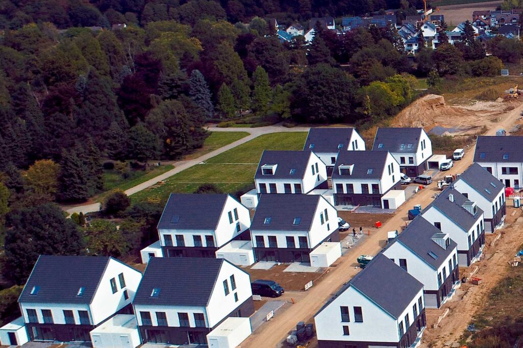 Neubaugebiet mit Einfamilienhäusern