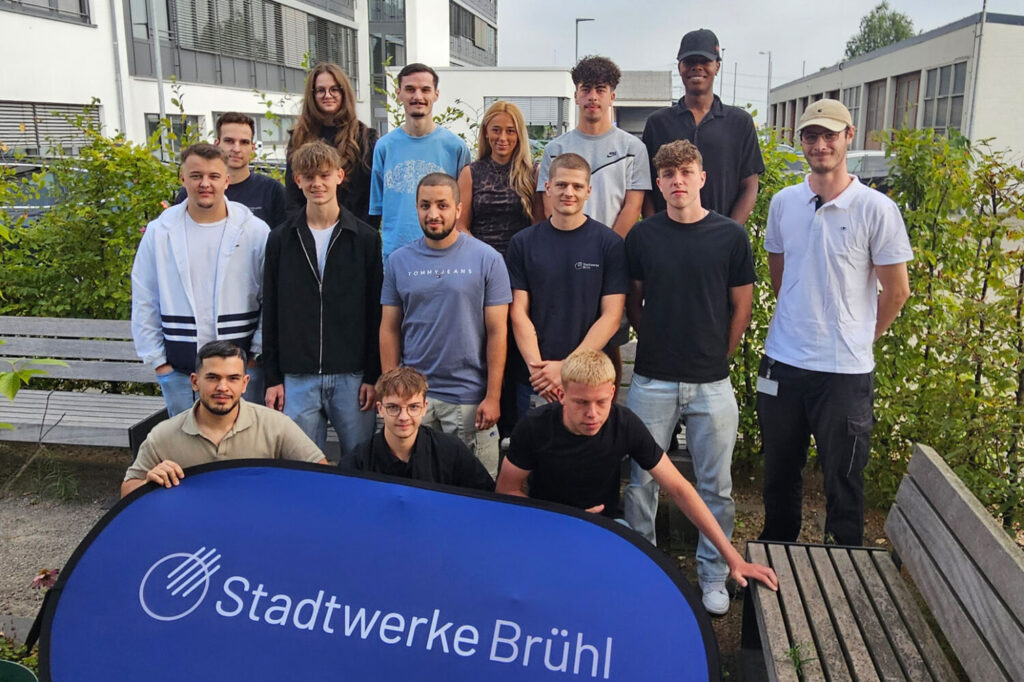 Gruppenfoto der Auszubildenden der Stadtwerke Brühl